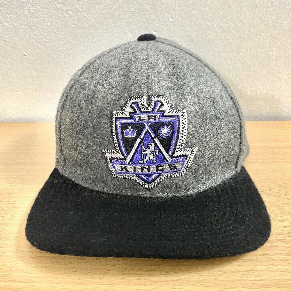 Sports Specialties LA Kings Logo Creat Strap Back Hat Cap NHL Hockey Black Gray